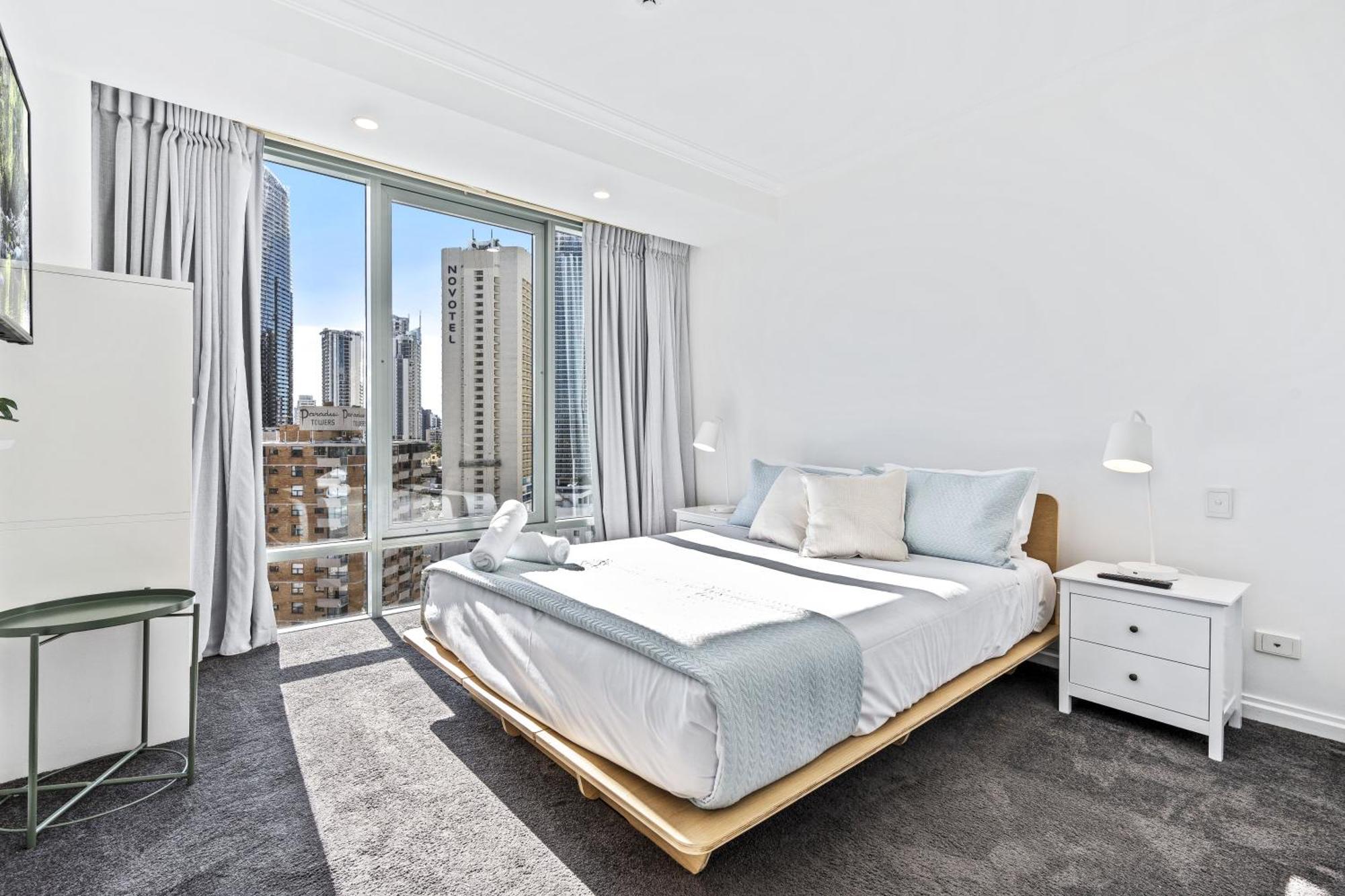 Legends Apartments - Qstay Gold Coast Esterno foto
